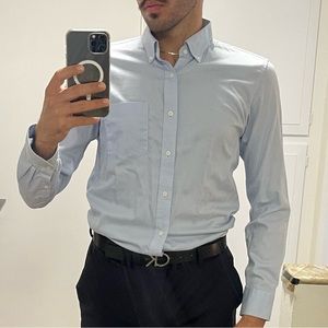 Uniqlo Light blue button-down dress shirt with front pocket - large - slim